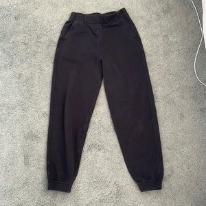 LULULEMON JOGGERS